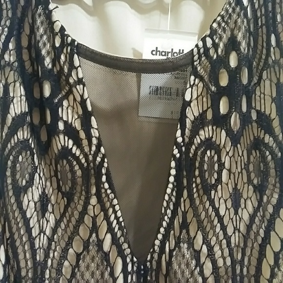 Flirty Bodysuit Charlotte Russe - Picture 4 of 6